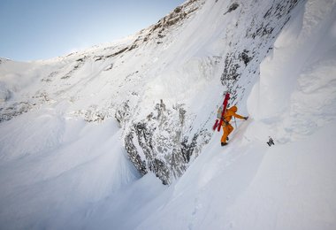 World-renowned ski mountaineer Jim Morrison climbs the north face of Everest. (c): Jimmy Chin