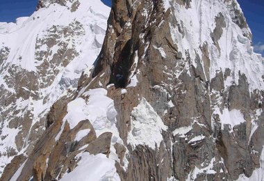 Farol - Blick vom Vorgipfel Richtung Ostgipfel