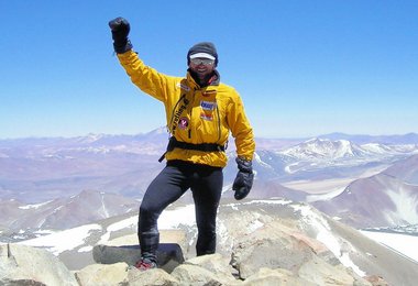 Nach 3h 44min am Gipfel des Ojos del Salado 6.893m
