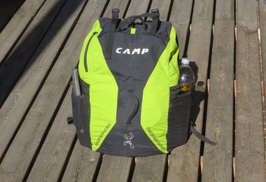 Im Camp Roxback ist Platz für alles, was man zum Sportklettern braucht. Besonders gut sind die seitlichen Netze. 