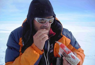 2008 gab's tiefgefrorene Kekse aus den 60iger Jahren in der Antarktis