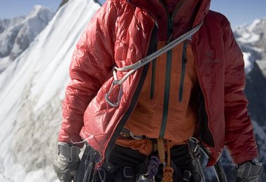 Ines auf dem Gipfel des Kwangde Shar, 6093m © Cory Richards