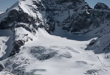 Das Matterhorn oberhalb von Zermatt