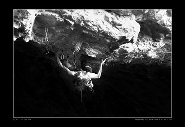 Adam Ondra in "Marina Superstar" 9a+/9b © Vojtech Vrzba