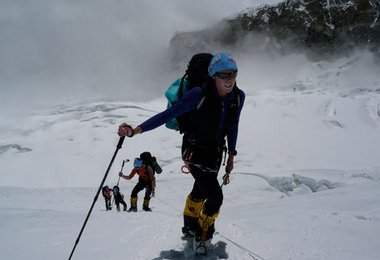 Edurne beim Aufstieg am Kangchendzönga © Al Filo de lo Imposible/TVE
