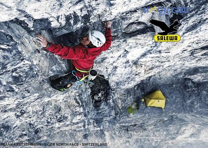 Simon Gietl klettert in der Eiger Nordwand; Foto: Frank Krtschmann