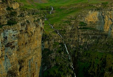 Die wilde Wand im Ordesa National Park. Photo: Rikar Otegi