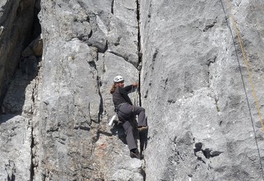 Andy klettert am Gamsleitenkopf; Foto Sigi Brachmayer