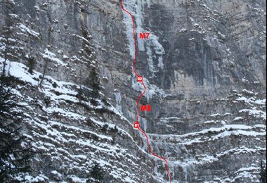 Die Route "Gratta e Vinci" - 120m; M10/WI 5