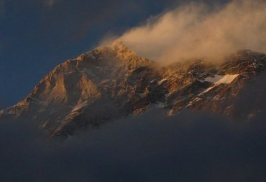 Der Makalu im Abendlicht