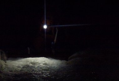 Nächtliche Eiskletterei in der Supercanaleta