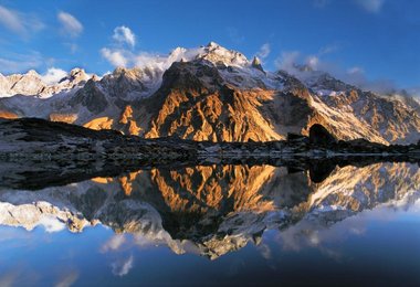 Vortrag: Heinz Zak "Jenseits der Senkrechten" (23.8. - 20 Uhr)