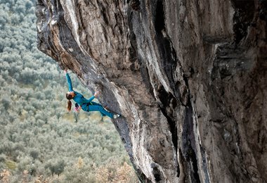 Anna Stöhr aus dem Salewa Athleten Team; Bild: SALEWA / Storyteller Labs