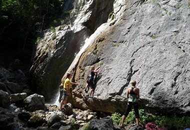 Klettern für Einsteiger - Im Klettergarten (c) Andreas Jentzsch