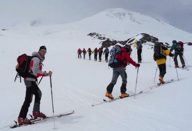 Skitouren im Kaukasus mit einer Elbrus-Besteigung  (c) Christoph Schnur