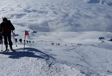 Weit über den Wolken am Mt. Elbrus (c) Andreas Jentzsch