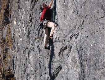 Petra klettert die Route Petra (6)