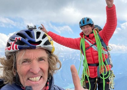 Mit dem Rad durch die Alpen und dazu Erstbegehungen: Stefan Glowacz und Philipp Hans Film Wallride Bild © StefanGlowacz