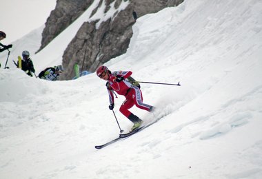 Veronika Swidrak aus Radfeld rauscht Ihren ersten Saisonsieg entgegen; Bild: Alexander Lugger