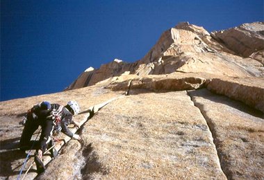 Risskletterei in der "Eternal Flame" am Nameless Tower