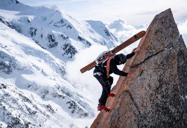 Der leichte Plume 30 Lawinenairbag; Fotos: Arva Equipment