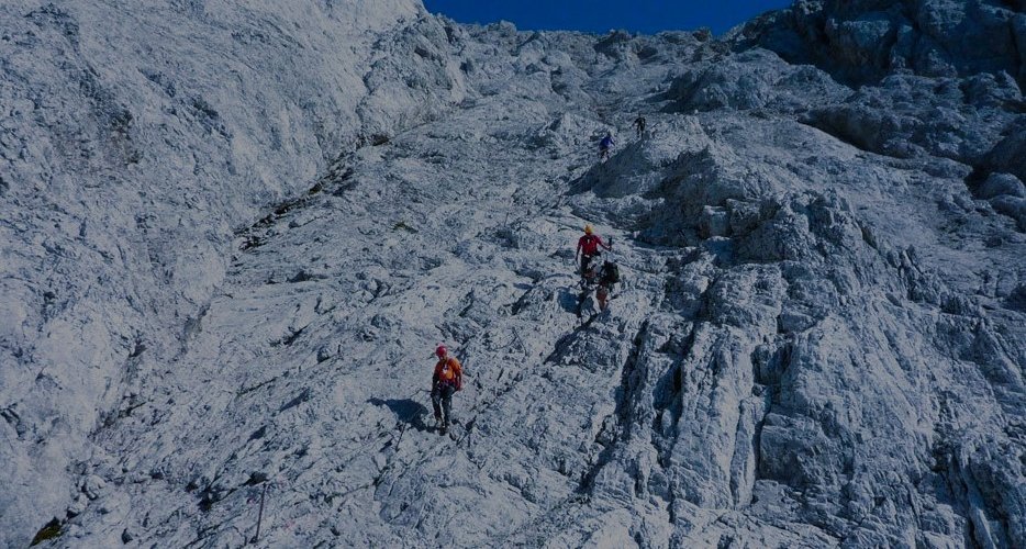 Tödlicher Unfall bei Klettersteig-Nacht-Begehung an der Zugspitze