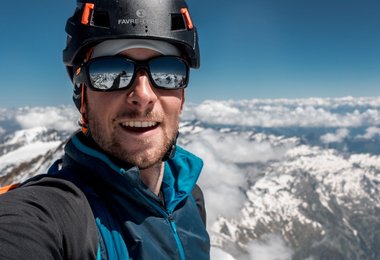 Nicolas Hojac -Speedbegehung vom tiefsten Punkt der Schweiz auf den Höchsten (c) Daniel Bleuer (Vertical Pictures)
