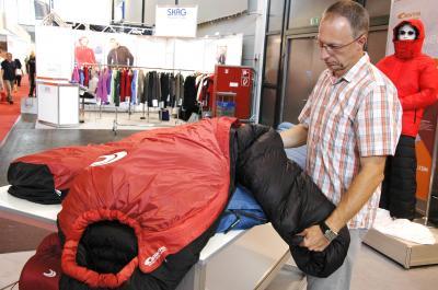 ECC Expedition Schlafsack von Carinthia | Bergsteigen.com
